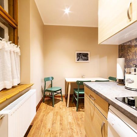 Ferienwohnung Gourmet Storie'S Ap 68Sqm Renovated Free Parking Riga Exterior foto